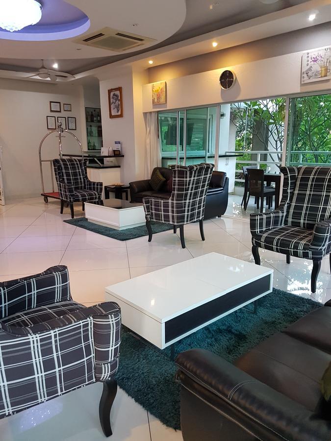 View Talay 6 Pattaya Apartment Exterior photo